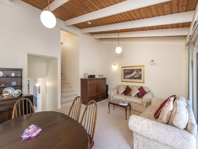 4/25 Bayliss Street, Toowong QLD 4066