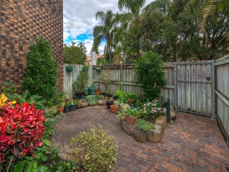 4/25 Bayliss Street, Toowong QLD 4066