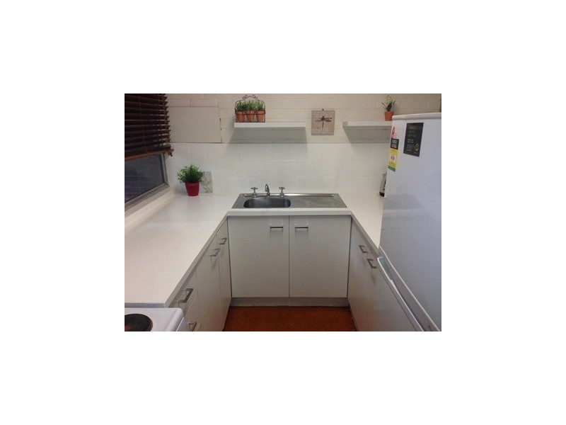 5/124 Sir Fred Schonell Drive, St Lucia QLD 4067