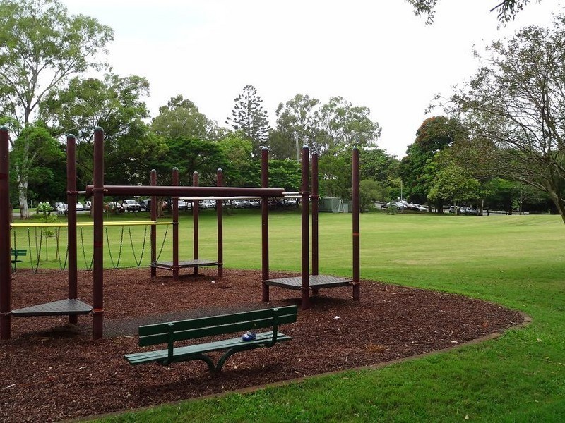 5/124 Sir Fred Schonell Drive, St Lucia QLD 4067