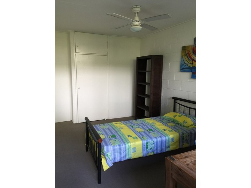 3a/240 Carmody, St Lucia QLD 4067