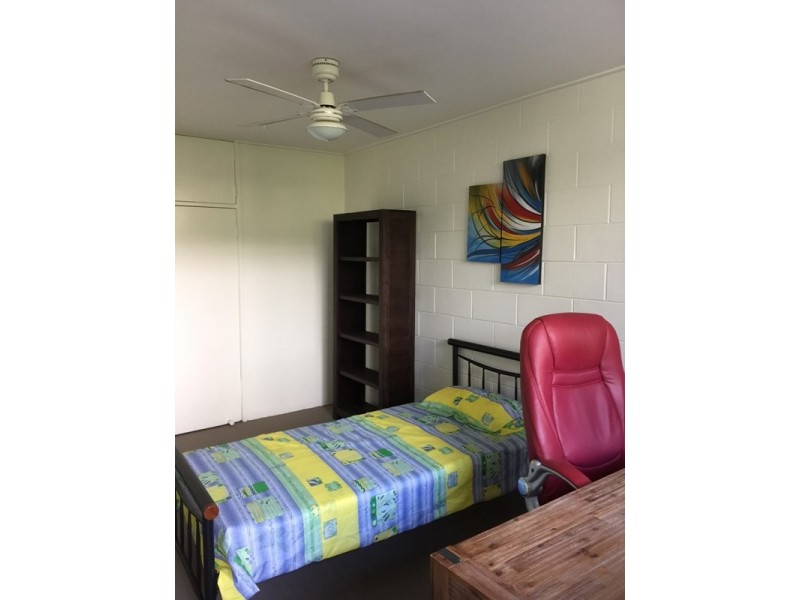 3a/240 Carmody, St Lucia QLD 4067