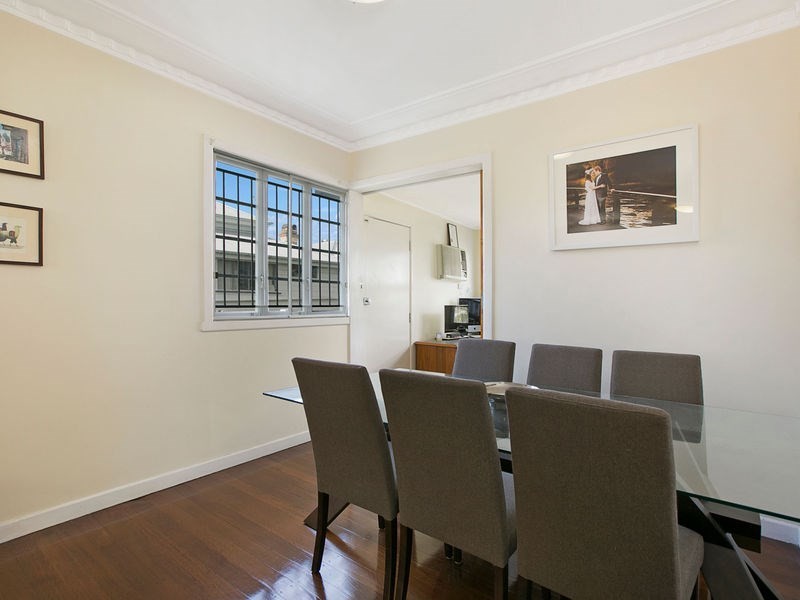 46 Clarence Road, Indooroopilly QLD 4068