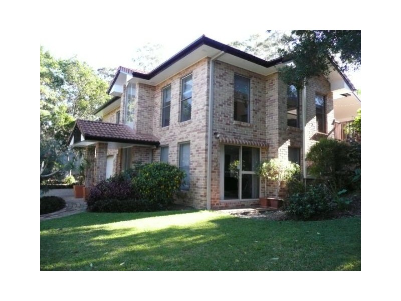 9 Taralye Place, Chapel Hill QLD 4069