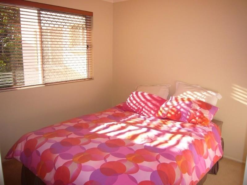 1/23 Lima Street, Auchenflower QLD 4066