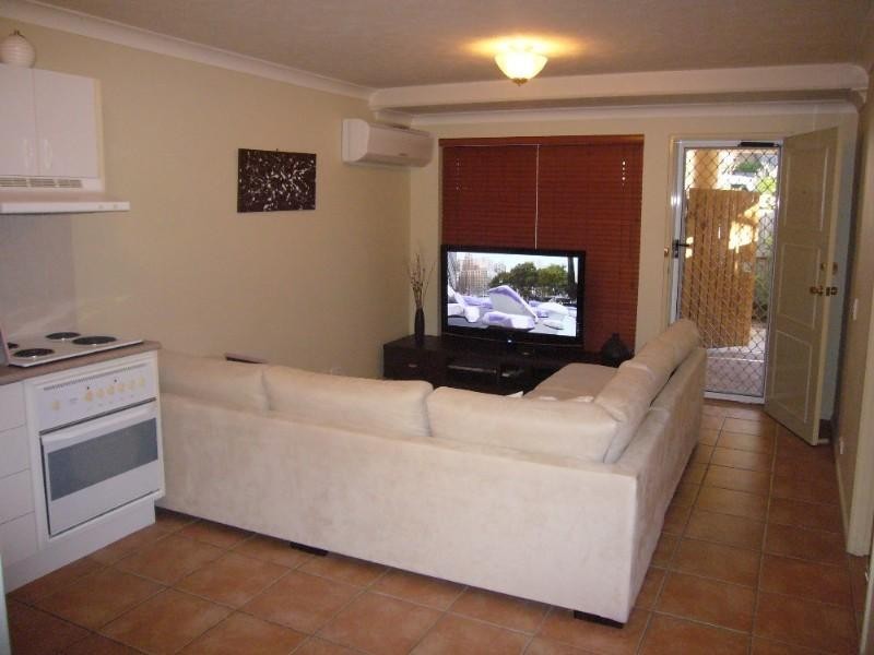 1/23 Lima Street, Auchenflower QLD 4066