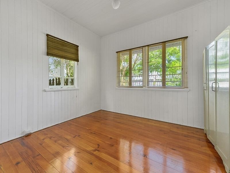 26 Fewings Street, Toowong QLD 4066