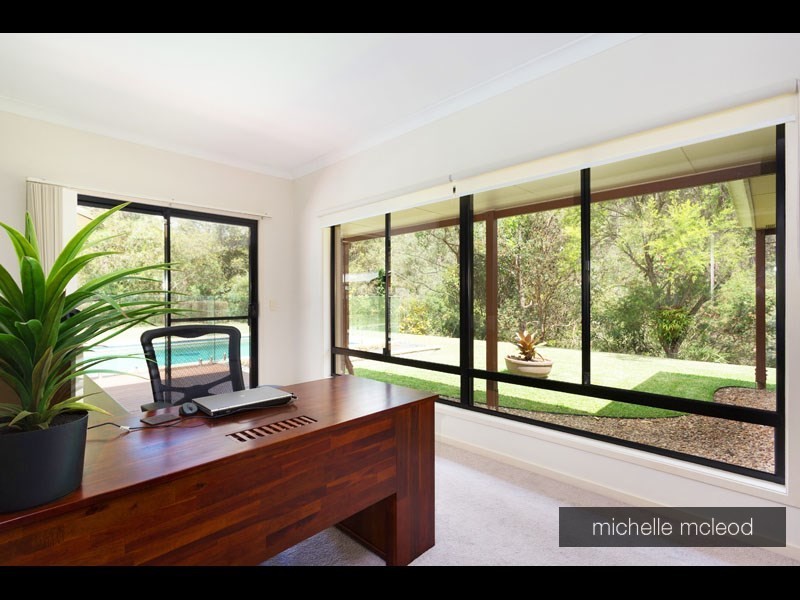 1 Millbrook Drive, Pullenvale QLD 4069