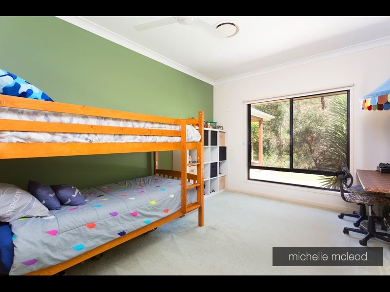 1 Millbrook Drive, Pullenvale QLD 4069