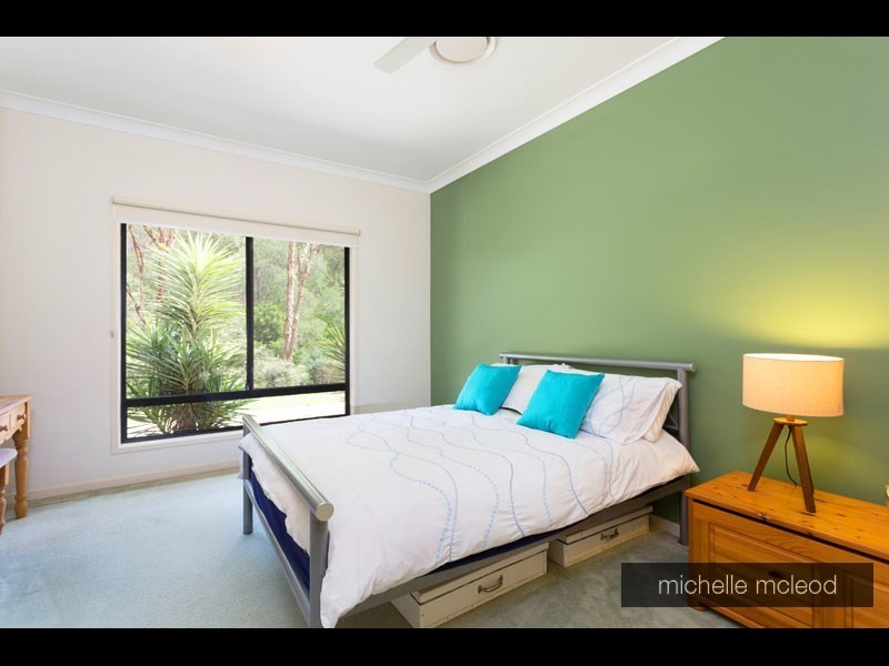 1 Millbrook Drive, Pullenvale QLD 4069