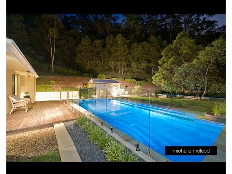 1 Millbrook Drive, Pullenvale QLD 4069