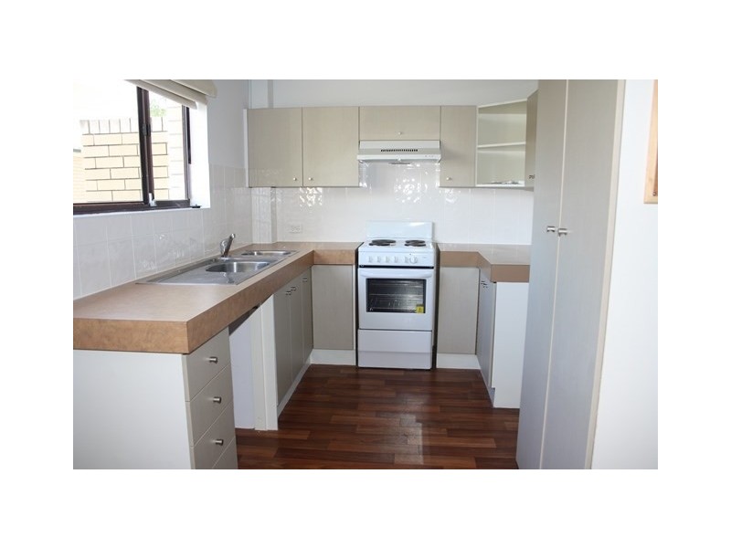 4/4 Sheehan Street, Milton QLD 4064