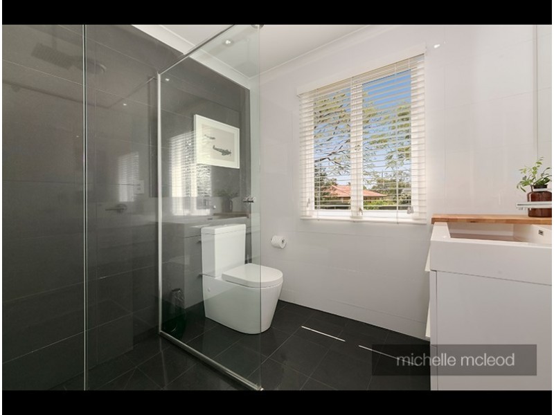 18 Alkina Street, Kenmore QLD 4069