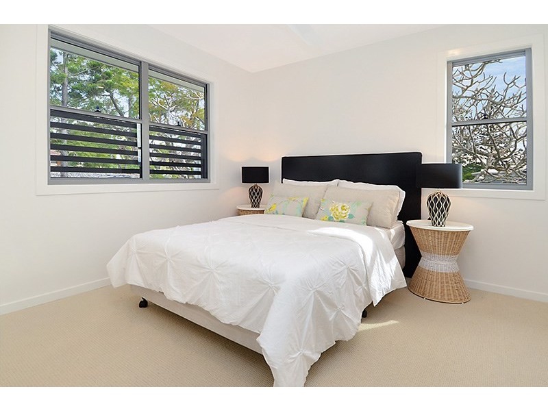 689 Seventeen Mile Rocks Road, Sinnamon Park QLD 4073