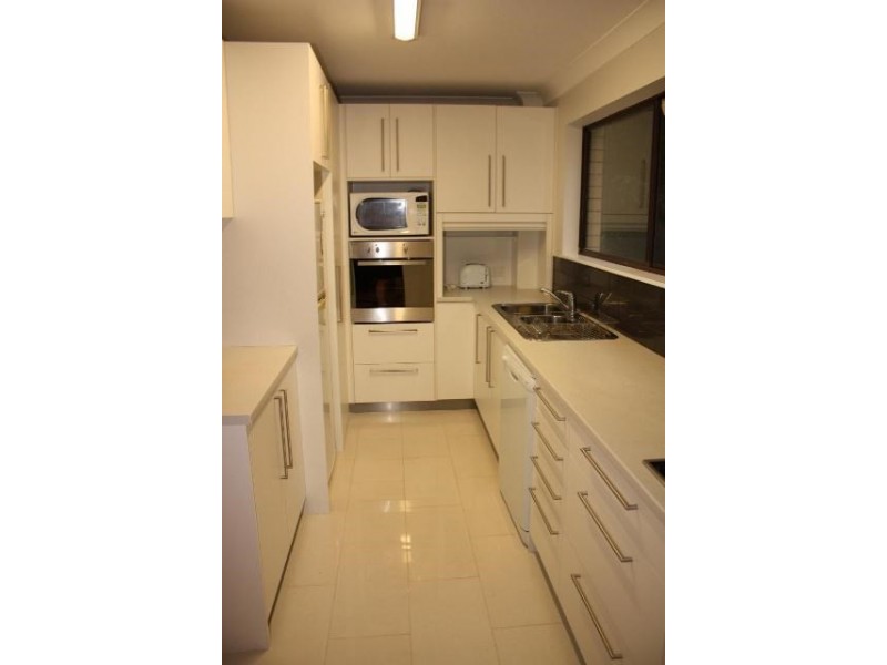 3/66 Mitre Street, St Lucia QLD 4067