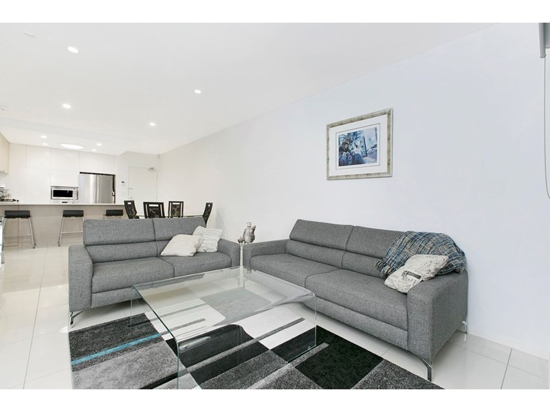 16/12 Montrose Road, Taringa QLD 4068