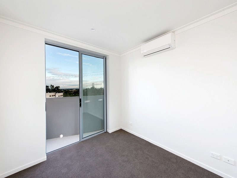 2006/8 Lochaber Street, Dutton Park QLD 4102