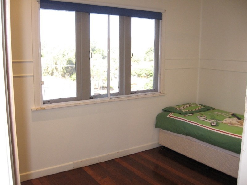 29 Yates Avenue, Ashgrove QLD 4060