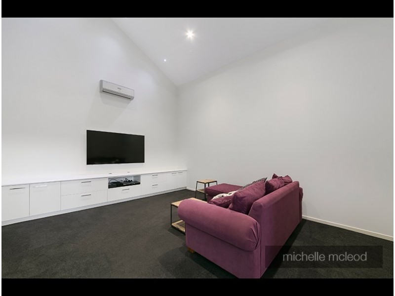 58 Bainbridge Drive, Pullenvale QLD 4069