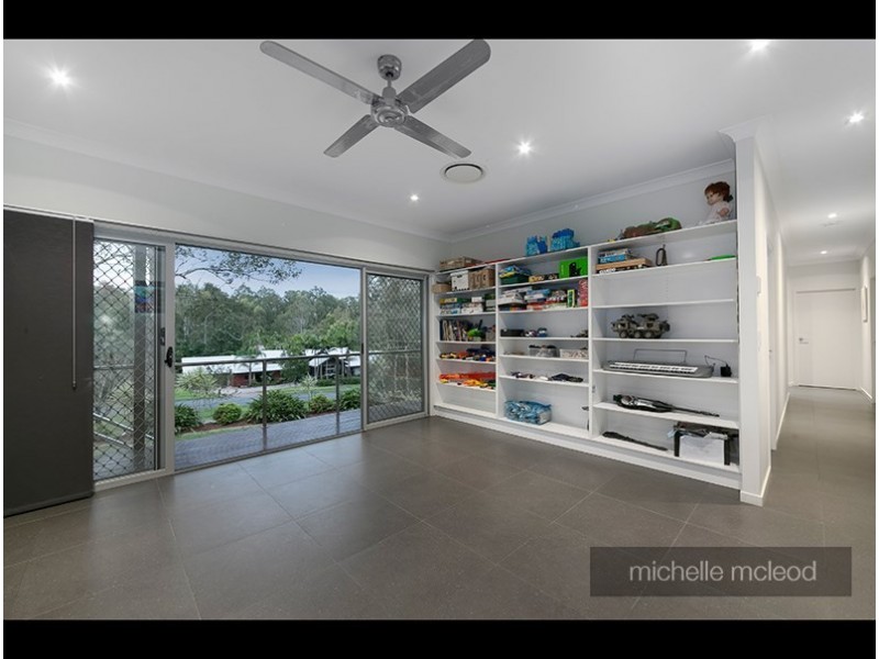 58 Bainbridge Drive, Pullenvale QLD 4069