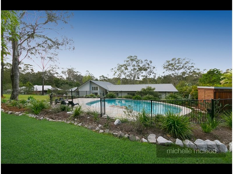58 Bainbridge Drive, Pullenvale QLD 4069