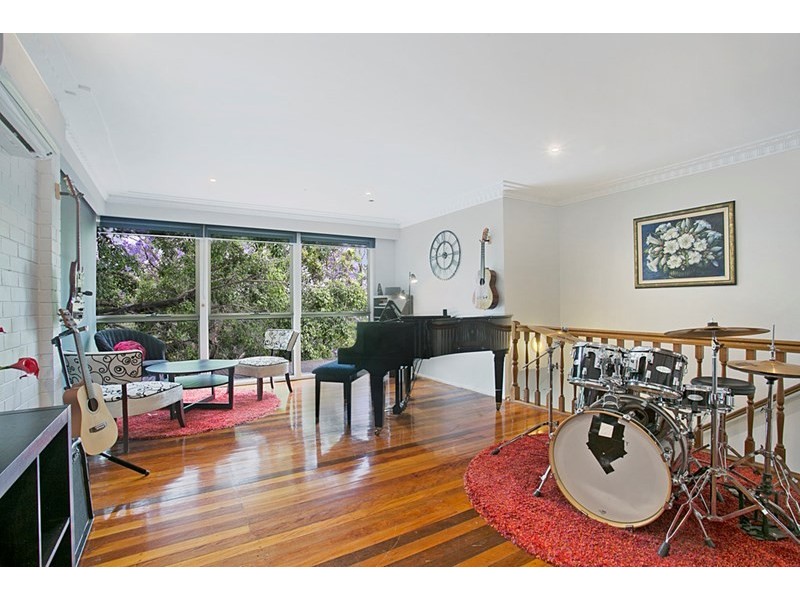 124 Simpsons Road, Bardon QLD 4065