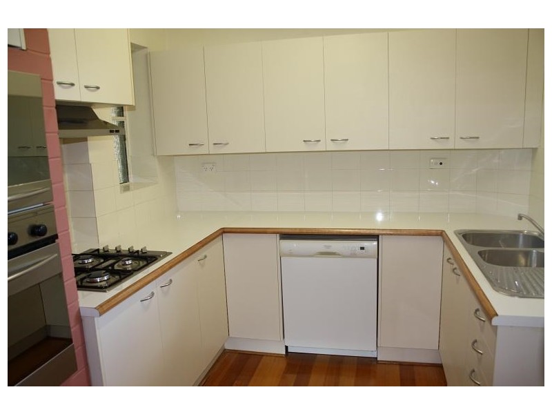 7/14 Bishop Street, St Lucia QLD 4067