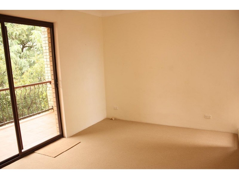 7/14 Bishop Street, St Lucia QLD 4067