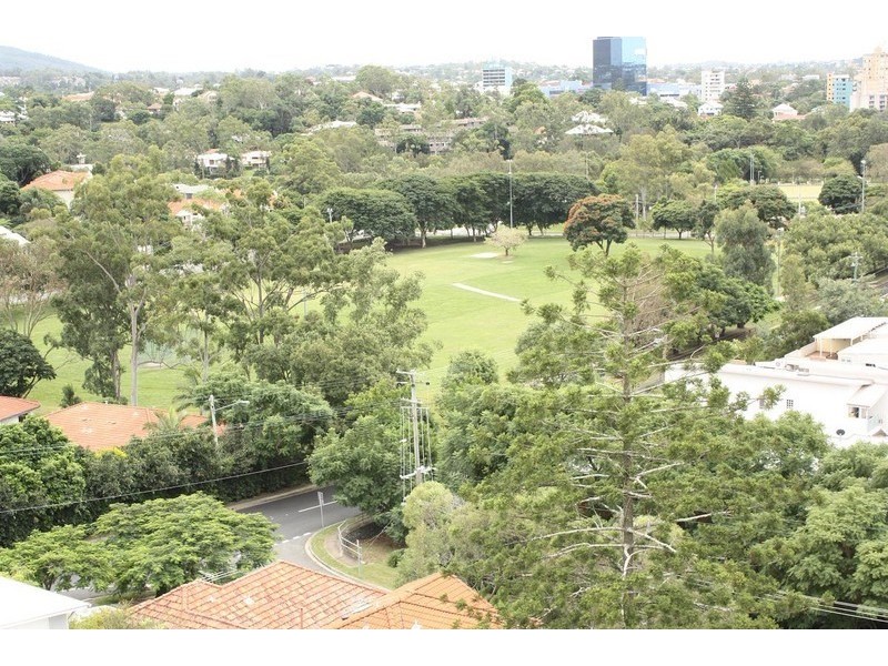 7/14 Bishop Street, St Lucia QLD 4067