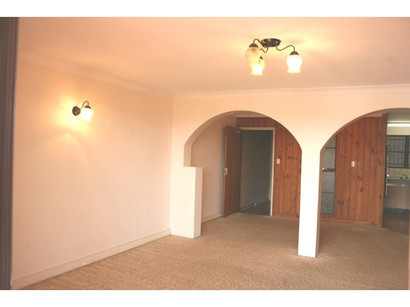 14 Bishop Street, St Lucia QLD 4067