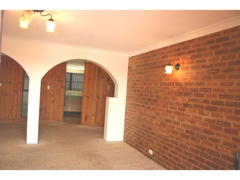 14 Bishop Street, St Lucia QLD 4067