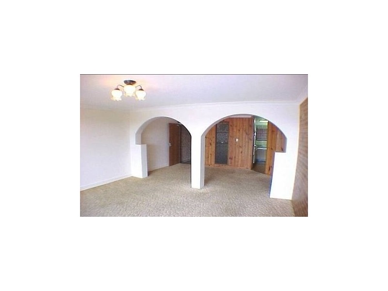 14 Bishop Street, St Lucia QLD 4067