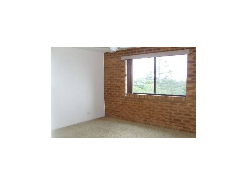 14 Bishop Street, St Lucia QLD 4067