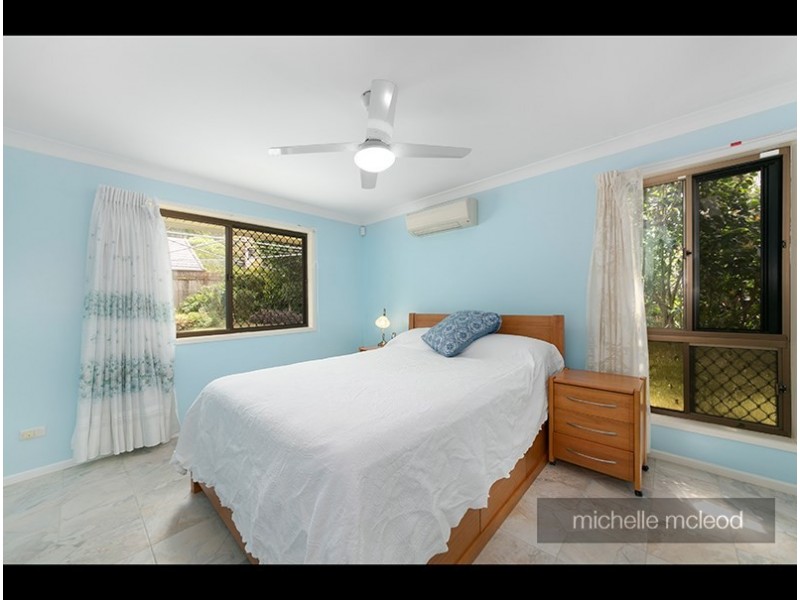 3 Minno Street, Chapel Hill QLD 4069