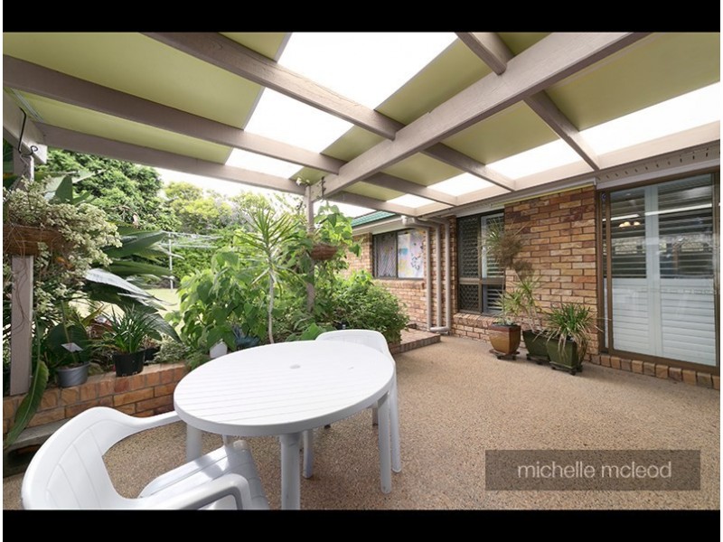 3 Minno Street, Chapel Hill QLD 4069