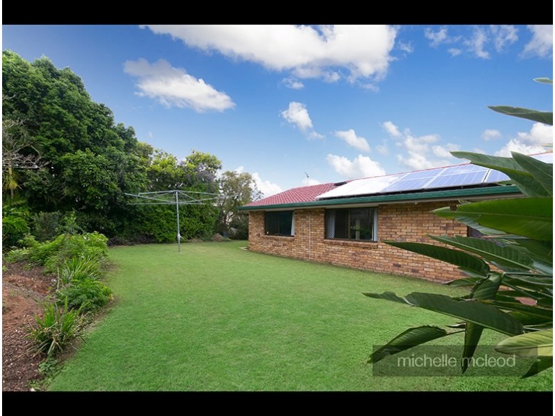 3 Minno Street, Chapel Hill QLD 4069