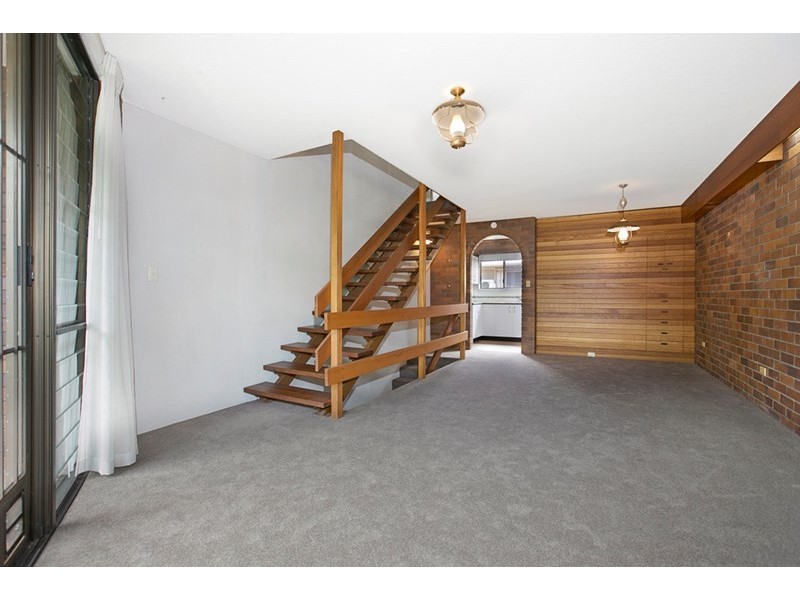 3/46 Newcross Street, Indooroopilly QLD 4068