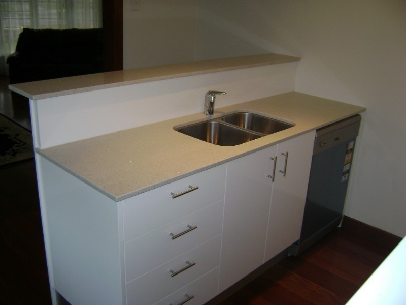 281 Hawken Drive, St Lucia QLD 4067