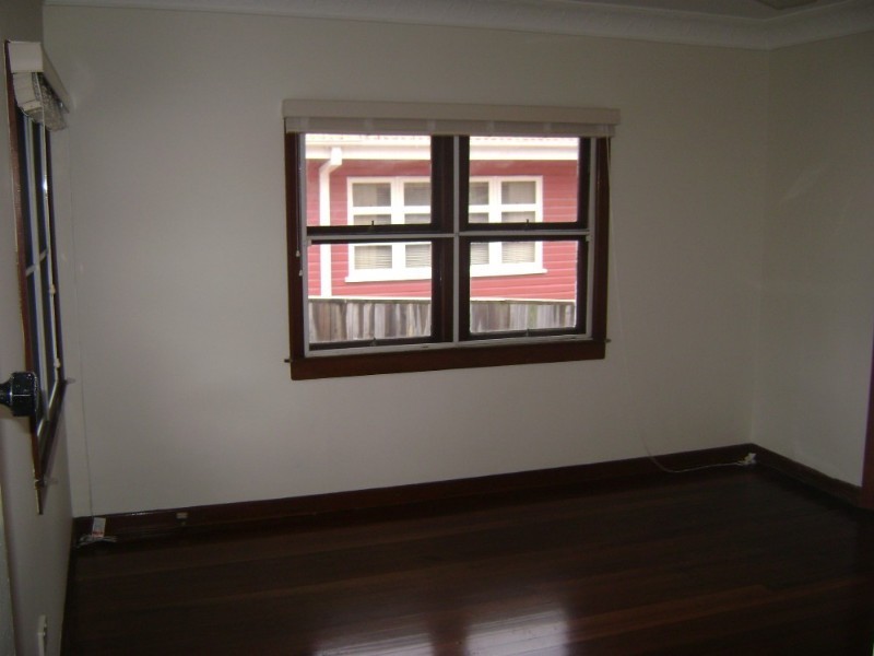 281 Hawken Drive, St Lucia QLD 4067