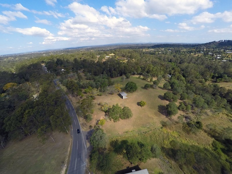 288 Grandview Road, Pullenvale QLD 4069