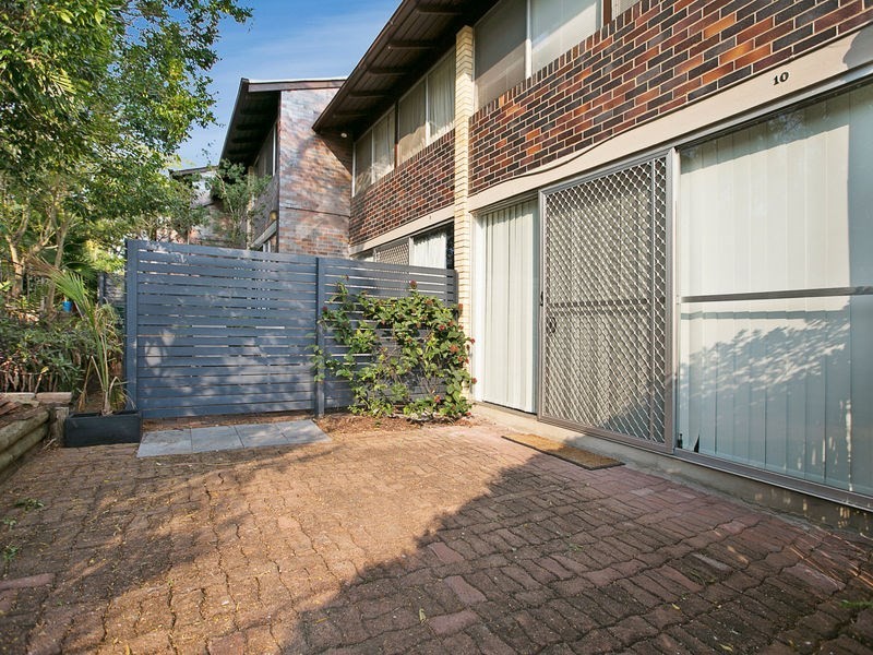 10/18 Holmes Street, Toowong QLD 4066