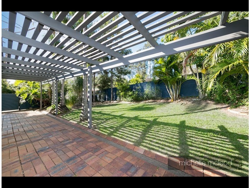 26 Aurora Crescent, Kenmore QLD 4069