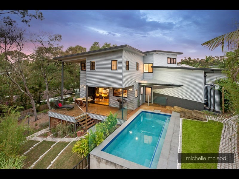 181 Chapel Hill Road, Chapel Hill QLD 4069