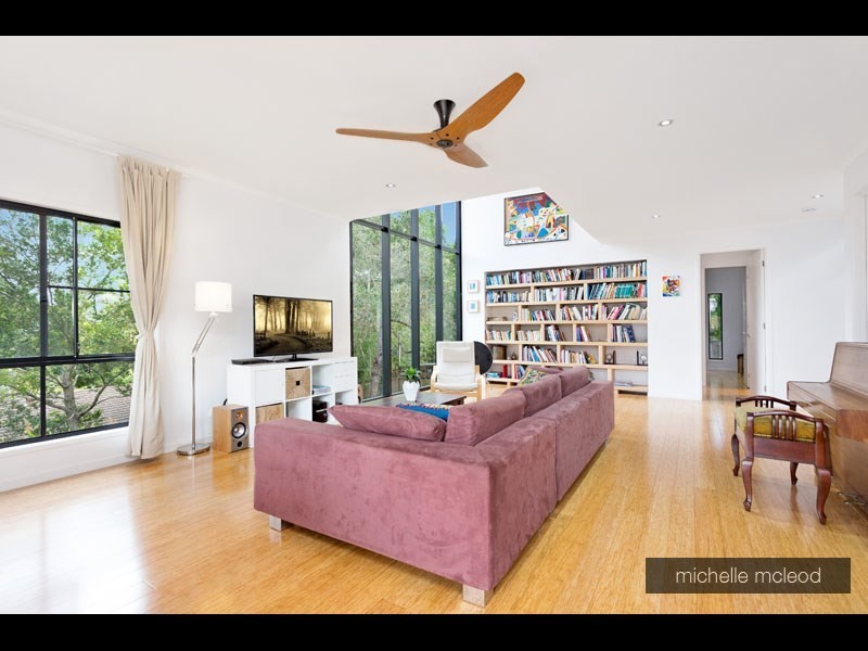 181 Chapel Hill Road, Chapel Hill QLD 4069