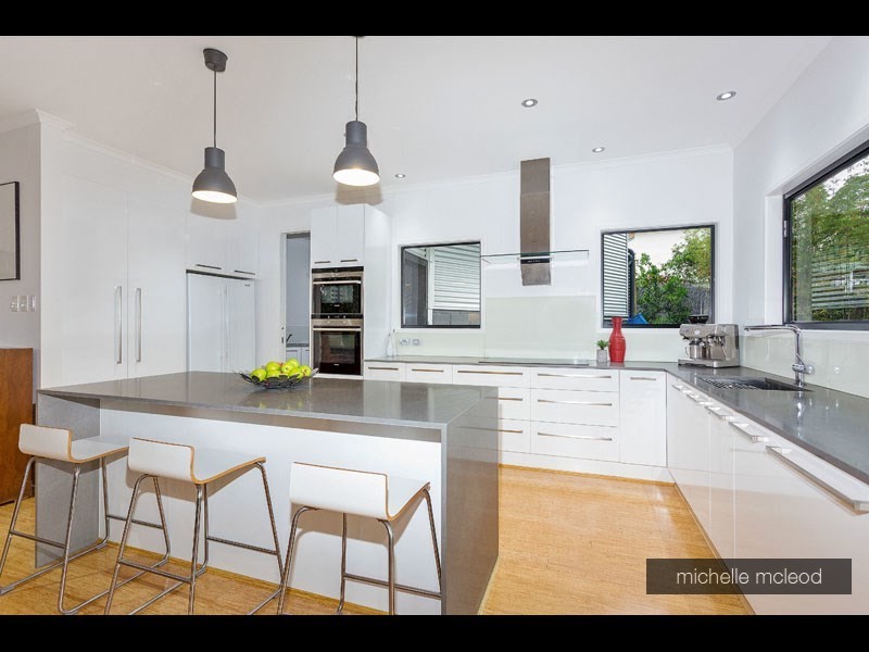 181 Chapel Hill Road, Chapel Hill QLD 4069