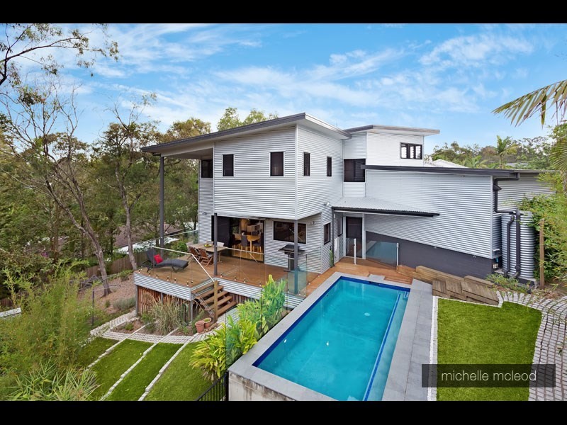 181 Chapel Hill Road, Chapel Hill QLD 4069
