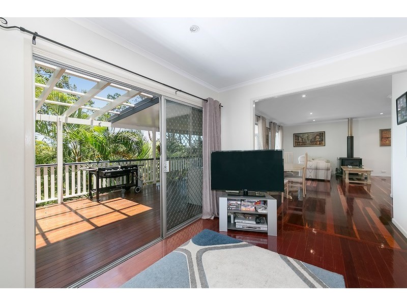 138 Jerrang Street, Indooroopilly QLD 4068