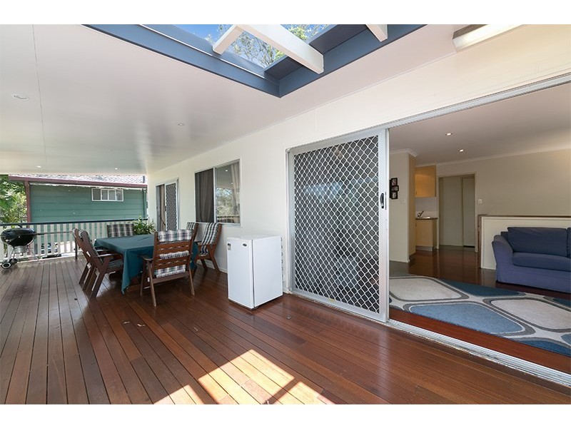 138 Jerrang Street, Indooroopilly QLD 4068