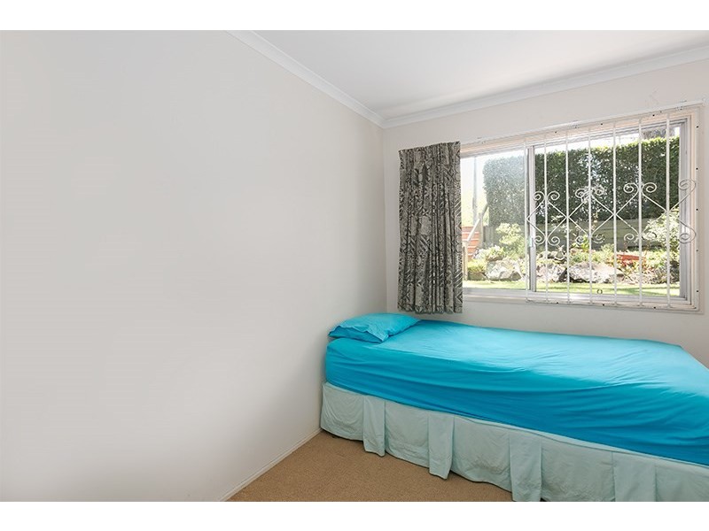 138 Jerrang Street, Indooroopilly QLD 4068