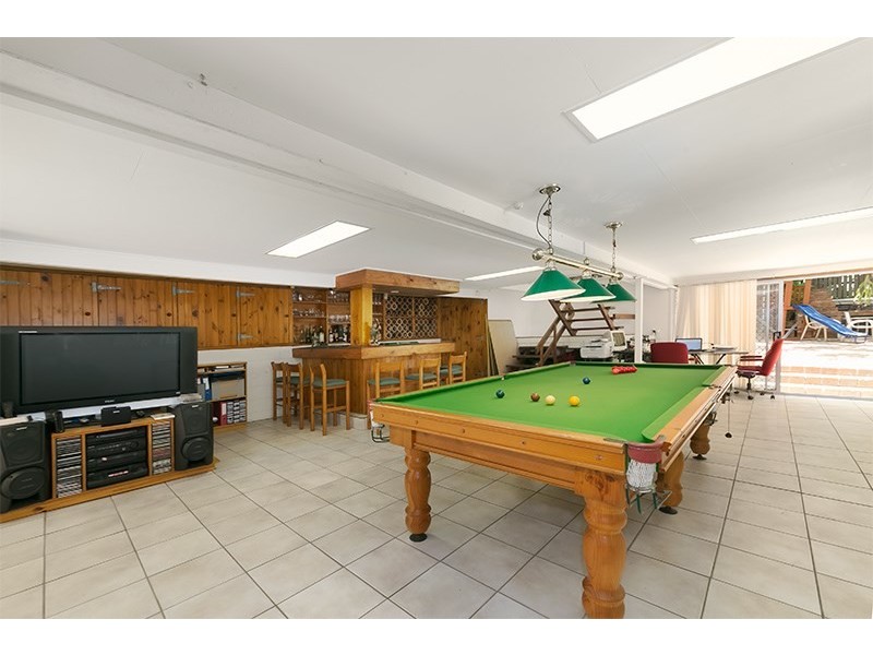 138 Jerrang Street, Indooroopilly QLD 4068